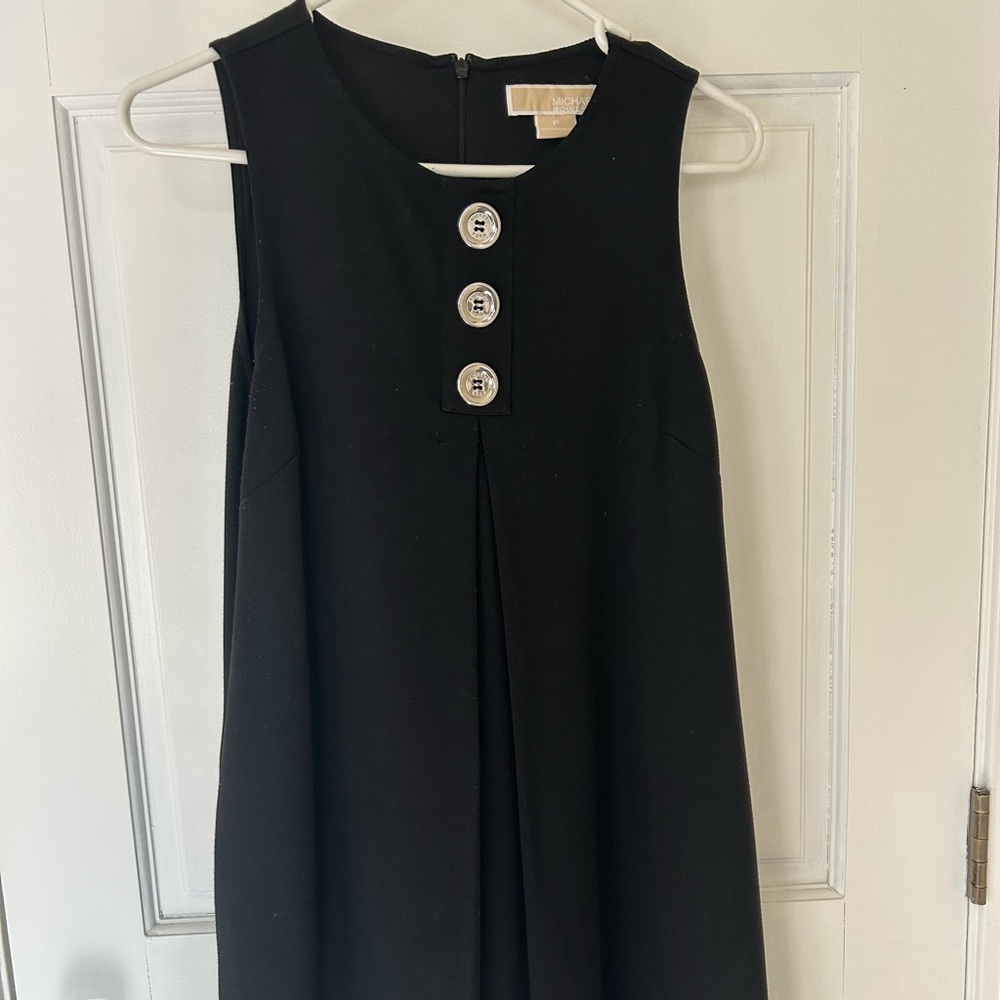 Elegant Black Sleeveless Dress